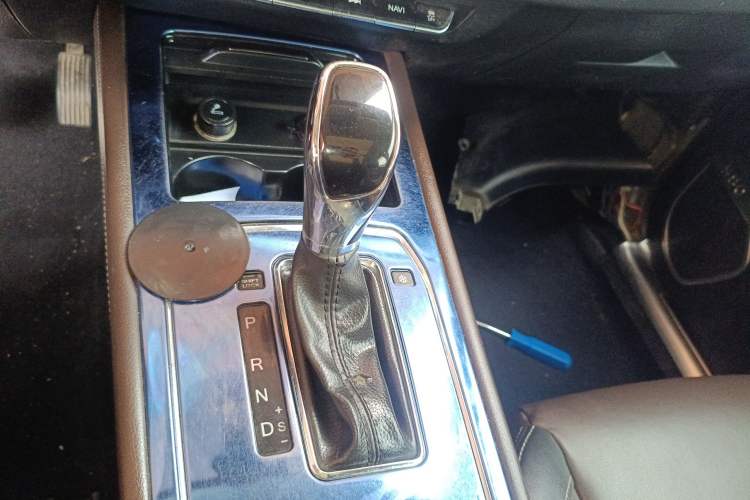 Used Dongfeng Fengon 580 2017 1.5T CVT Smart Connectivity Model
