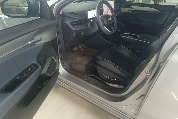 Used Geometry G6 2024 500KM Flagship Version