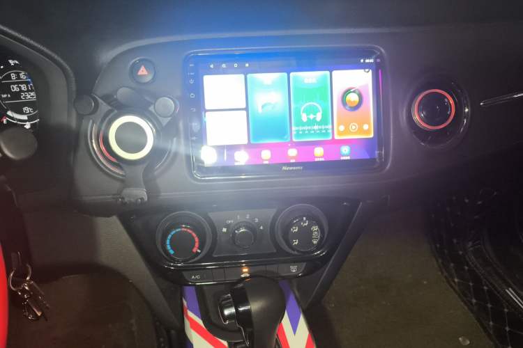 Used Honda XR-V 2015 1.5L LXi CVT Classic Edition Audio And AC Panel