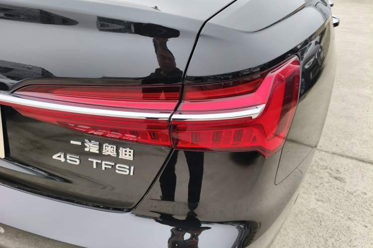 Used Audi A6L 2023 45 TFSI Prestige Elegant Edition
