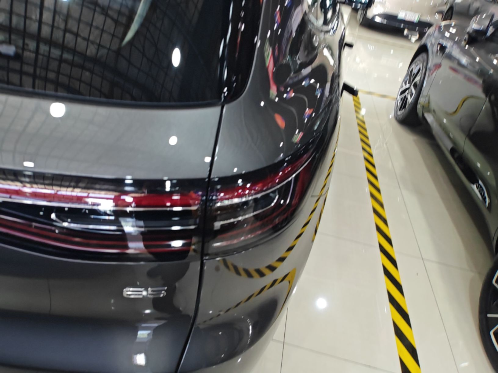 Geely Galaxy E5 2026 Model 610km Exploration+ Edition — снимка 9