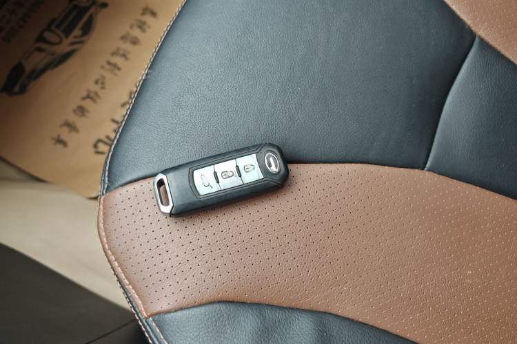 Used GAC Trumpchi GS5 Super 2016 2.0L Automatic Two-Wheel Drive Anniversary Edition
