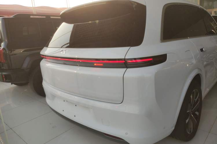 Used Li Auto L8 2025 Max Smart Refresh Edition