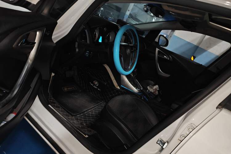 Used Buick GT 2014 XT 1.6L Automatic Fashion Edition