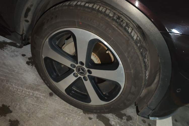 Used Mercedes-Benz GLC 2019 Facelift GLC 260 L 4MATIC Luxury Model