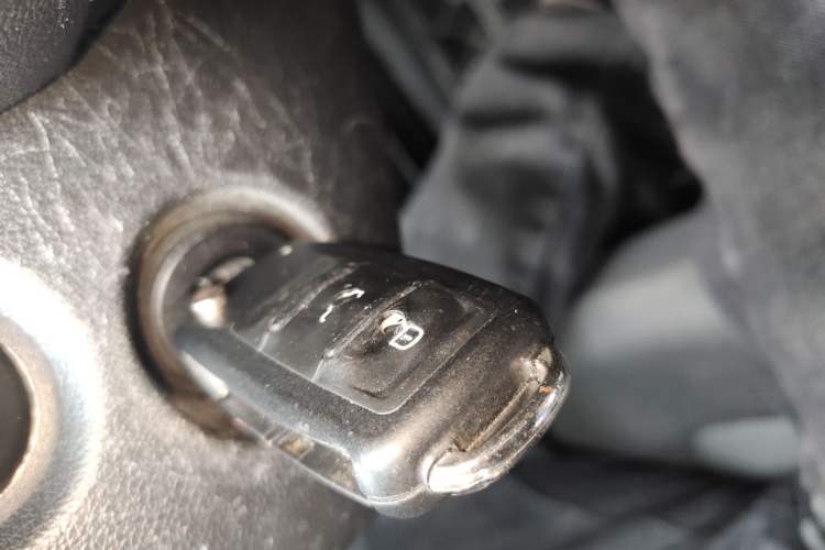 Used Volkswagen Jetta 2017 1.5L Automatic Fashion Model Vehicle Key