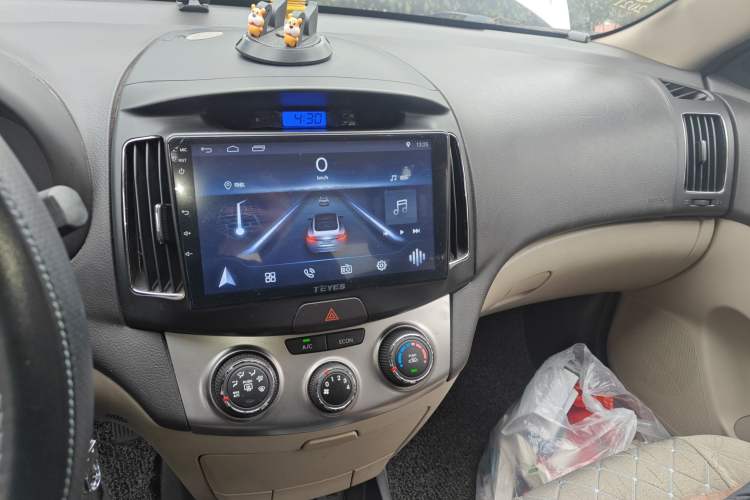 Used Hyundai Celesta 2011 1.6L Manual Comfort Edition
