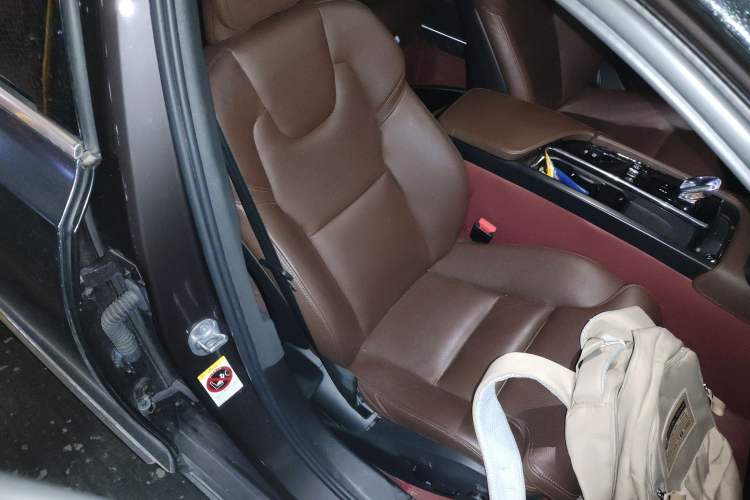 Used Volvo S90 2024 B5 Zhiyuan Luxury Edition