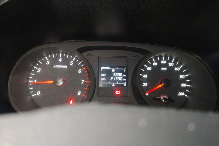 Used Wuling Hongguang PLUS 2020 1.5L Manual Standard Edition 5 Seats Instrument Cluster