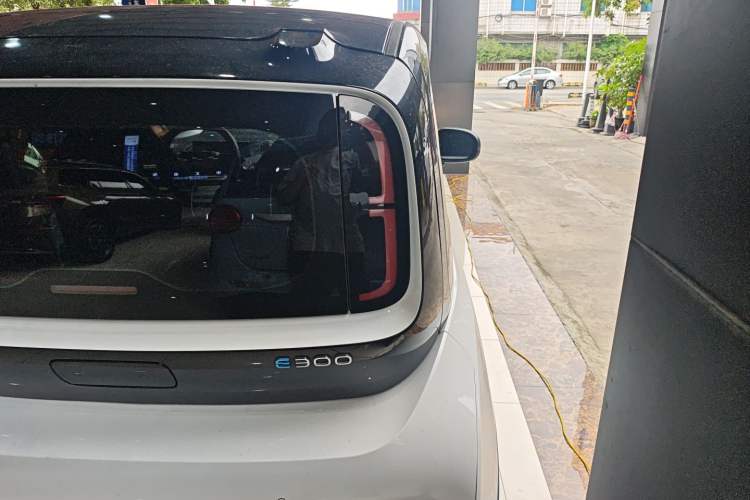 Used Baojun E300 2020 Star Travel Edition