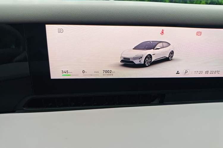 Used Avatr 06 2025 Max All-Electric Version Odometer Close Up