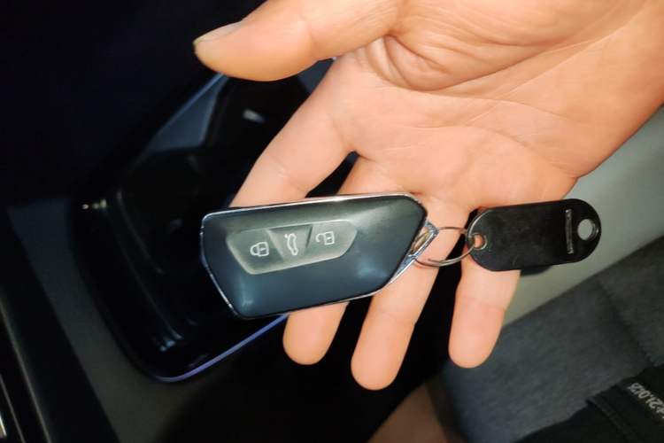 Used Volkswagen ID.4 CROZZ 2024 Pure Edition Limited Edition Vehicle Key