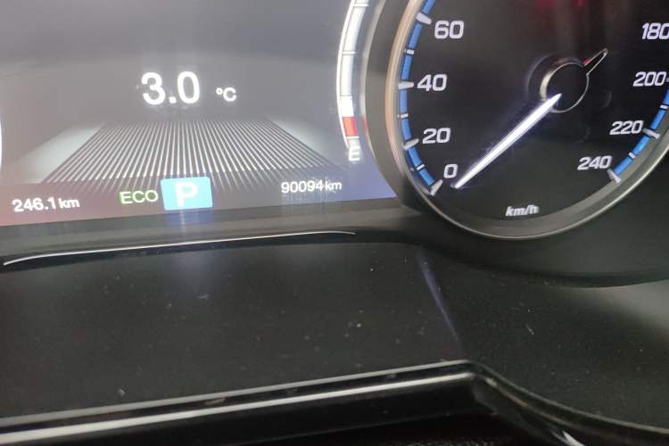 Used GAC Trumpchi GS8 2017 320T Two-Wheel Drive Luxury Smart Connectivity Version (7 Seats)