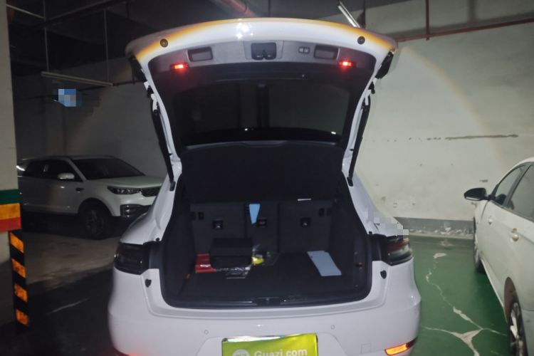 Used Porsche Macan 2021 Macan 2.0T
