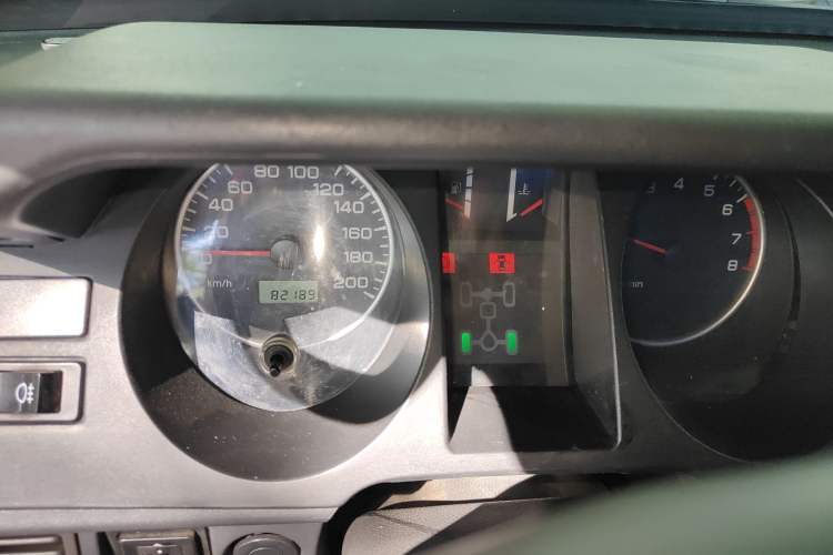 Used Leopaard Heijingang 2009 2.4L Manual 4x4
