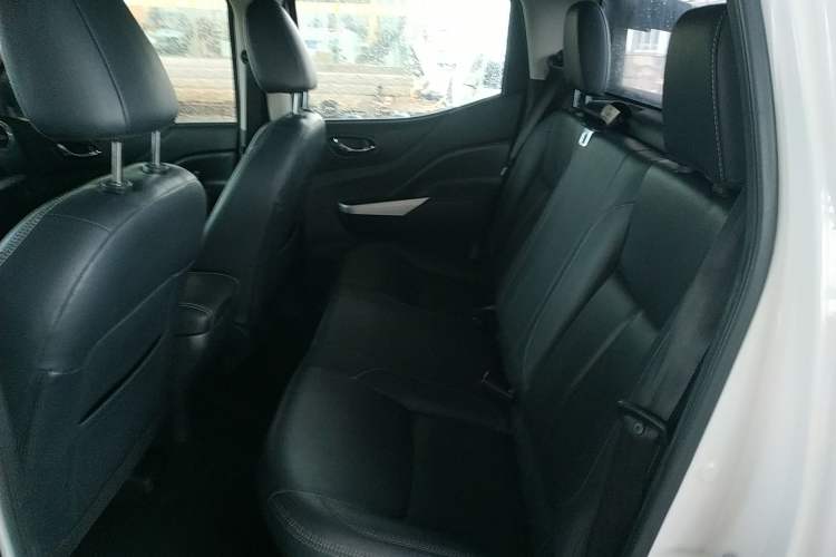 Used Dongfeng Ruichi 6 2020 EV model