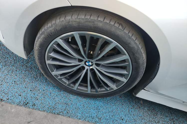 Used BMW 3 Series 2022 320i Sport Package