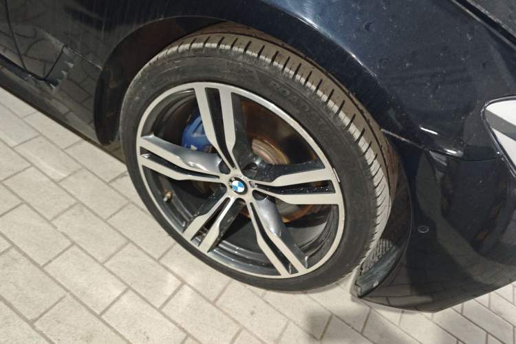 Used BMW 6 Series GT 2020 630i M Sport Touring Edition Right Front Wheel Hub