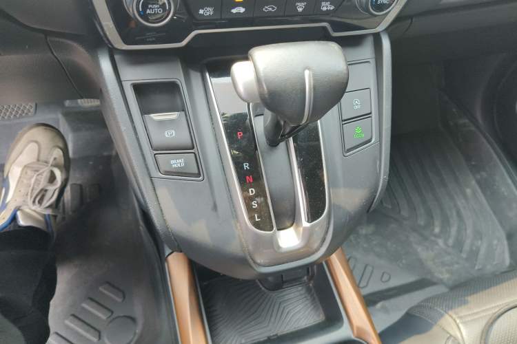 Used Honda CR-V 2019 240TURBO CVT 2WD Fashion Edition China VI Gear Lever