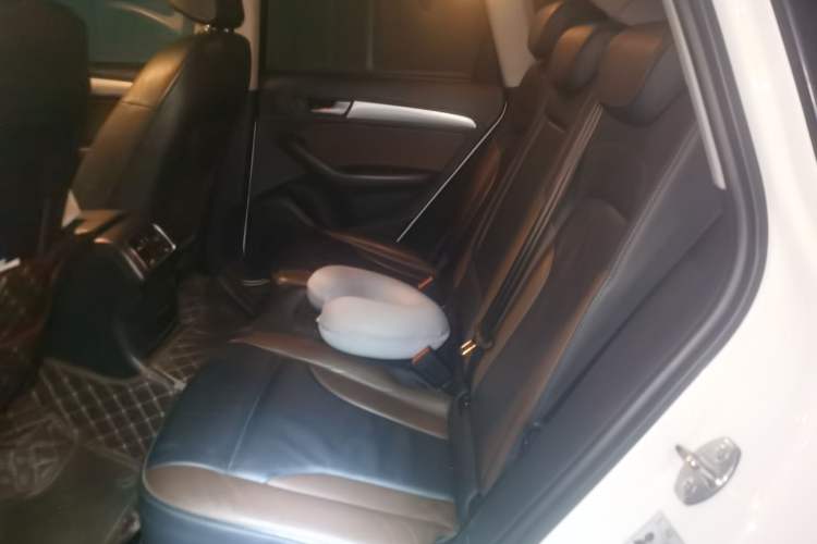 Used Audi Q5 2018 Collector's Edition 40 TFSI Technology Model