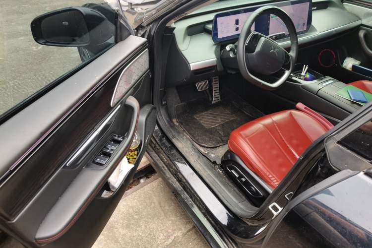 Used XPeng P7 2022 670N+ Driver Seat