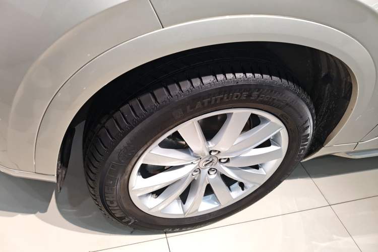 Used Volvo XC90 2018 T6 Zhiyi Edition 7-Seater Left Front Wheel Hub