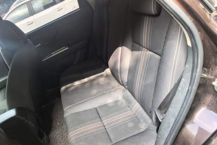 Used Dongfeng Aeolus AX3 2016 1.5L Manual ZhiKu Model