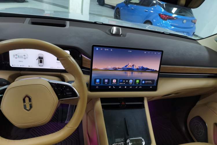 Used Hima AITO M7 2024 1.5T Intelligent Drive 4x4 Max Edition 6 Seats Audio And AC Panel