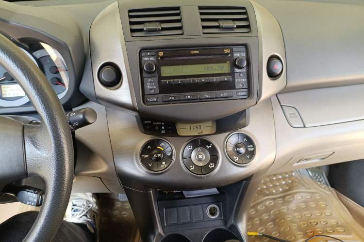 Used Toyota RAV4 2009 2.0L Automatic Classic Edition