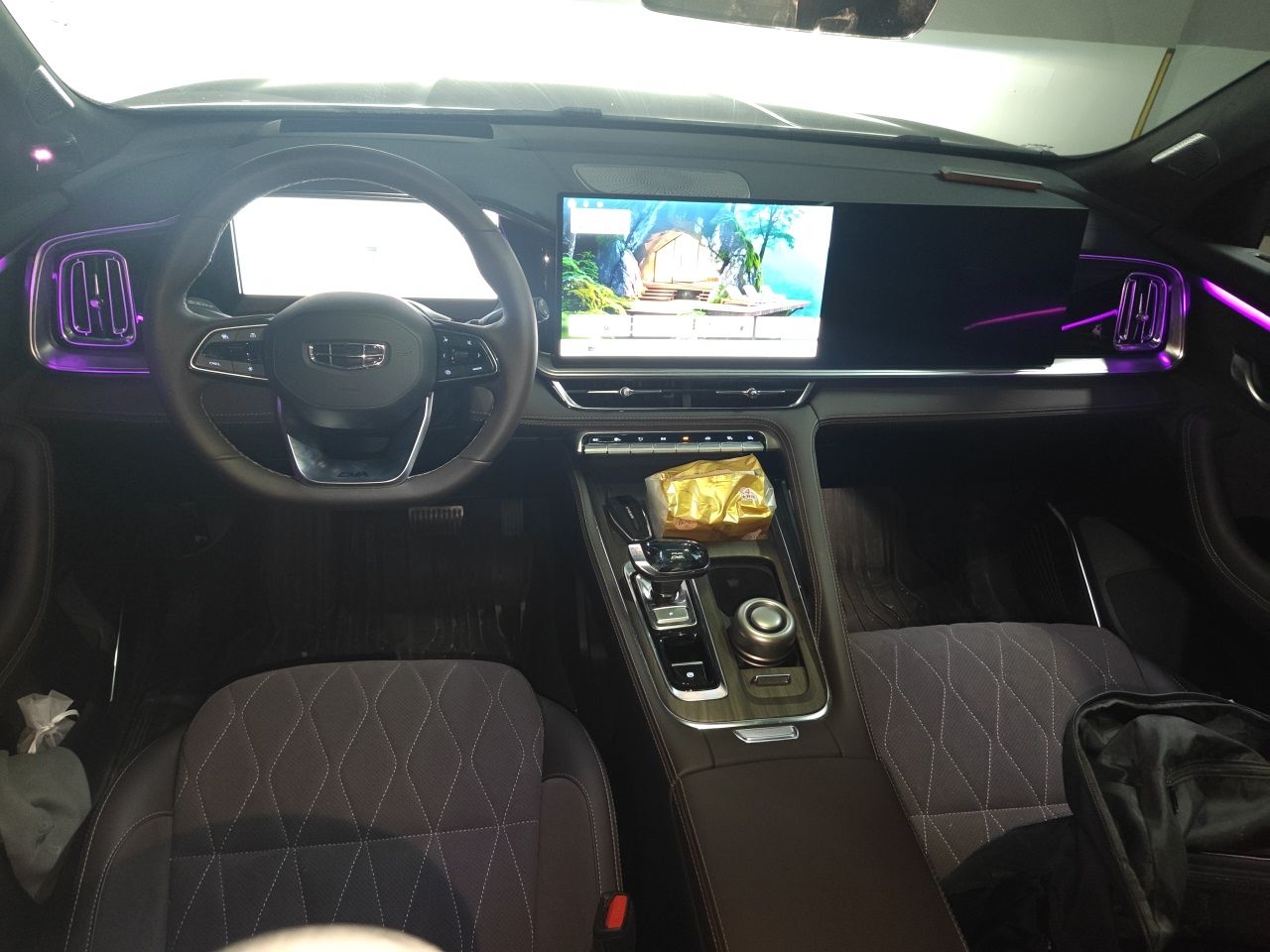 Geely Auto Monjaro L 2026 Model Oriental Yao 2.0TD Automatic Wangyue Edition — снимка 9
