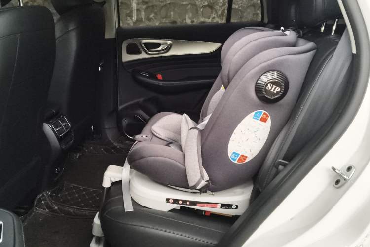 Used Roewe RX5 MAX 2019 300TGI Automatic 4G Connect Luxury Edition