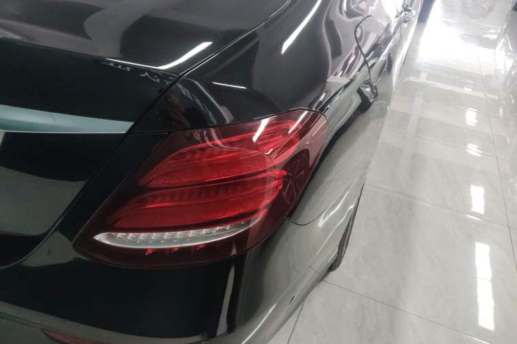Used Mercedes-Benz E-Class 2020 Restyled E 300 L Sporty and Stylish Edition Right Rear Taillight