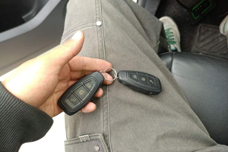 Used Ford Kuga 2015 1.5L GTDi Four-Wheel-Drive Elite Model
