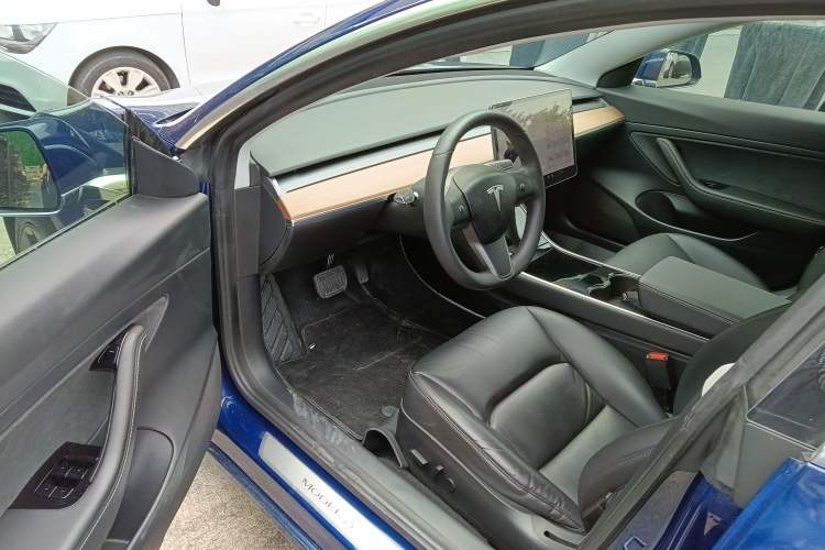 Used Tesla Model 3 2019 Standard Range Rear-Drive Upgraded Version