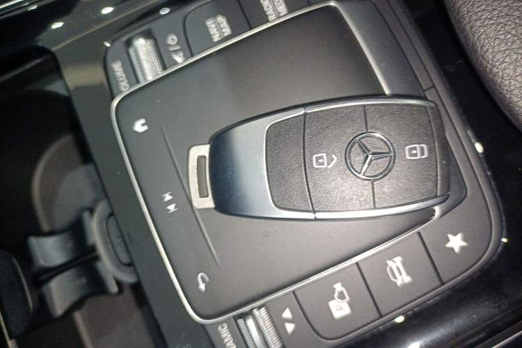 Used Mercedes-Benz GLB 2022 Second Facelift GLB 200 Fashion Edition
