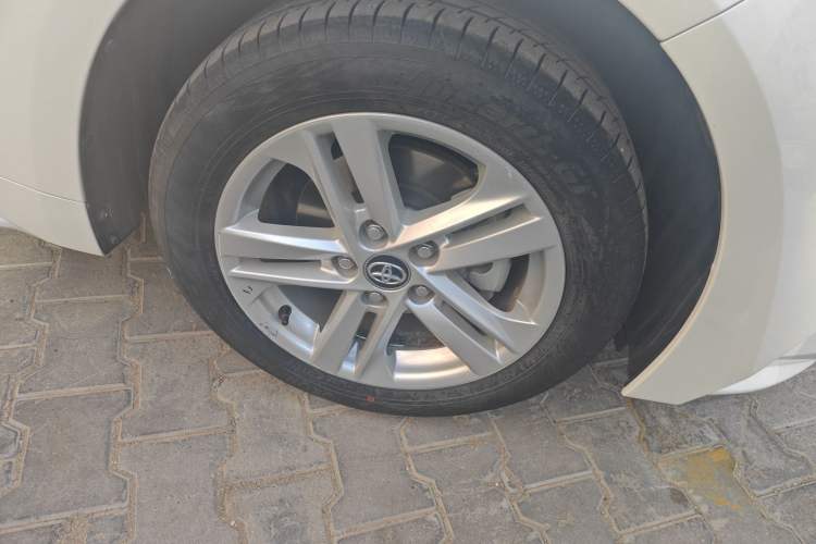 Used Toyota Levin 2019 Dual-Engine 1.8H E-CVT Luxury Edition China VI Standard