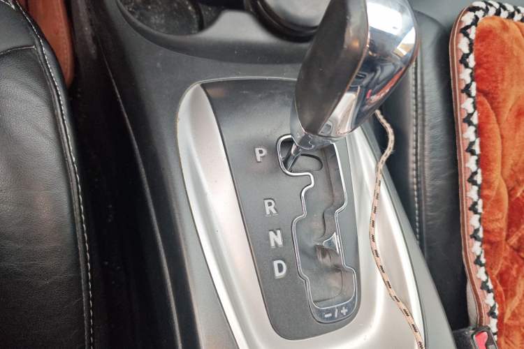 Used Dodge Journey 2013 2.4L Two-Wheel Drive Luxury Version