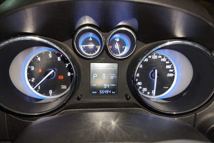 Used CHANGAN CS35 2016 1.6L Automatic Luxury Model China IV Standard