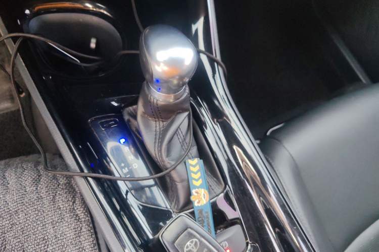 Used Toyota IZOA 2018 2.0L Yichi Edition China V Standard
