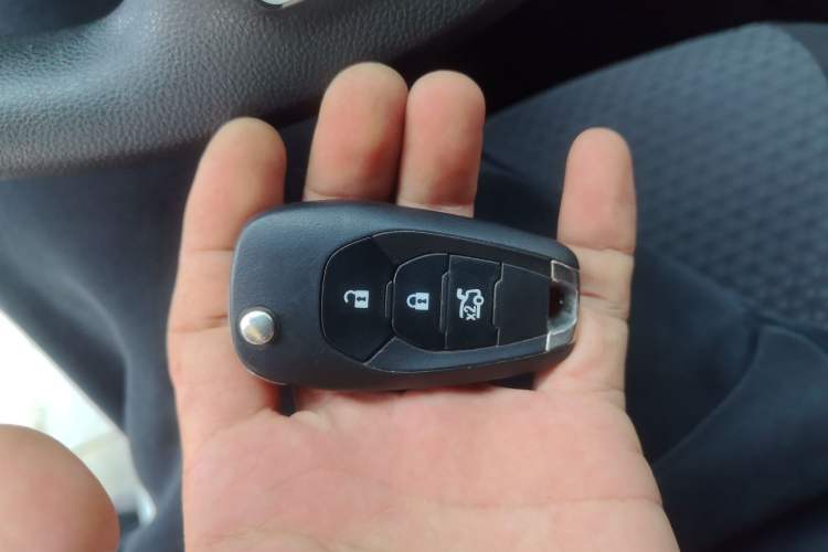 Used Chevrolet Cavalier 2020 325T Automatic Enjoyment Edition Vehicle Key