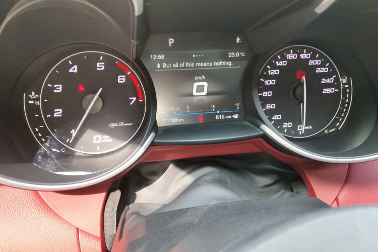 Used Alfa Romeo Giulia 2019 2.0T 280HP Black Package Limited Edition
