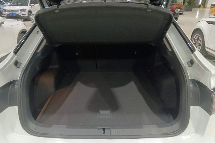 Used Volkswagen Tiguan X 2023 330TSI Two-Wheel-Drive Prestige Flagship Edition