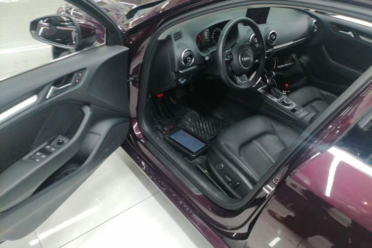 Used Audi A3 2015 Limousine 40 TFSI Automatic Comfort Model