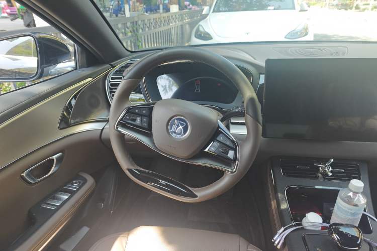 Used BYD Han 2020 EV Long-Range Luxury Model
