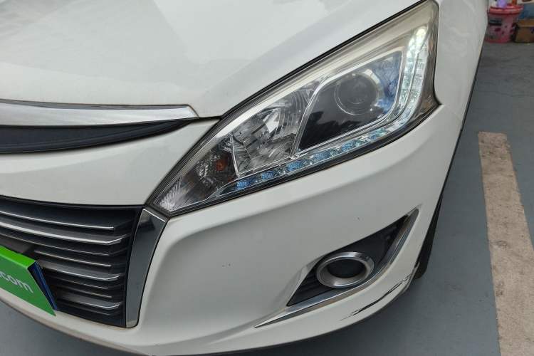 Used Luxgen U6 SUV 2015 1.8T Fashion Edition
