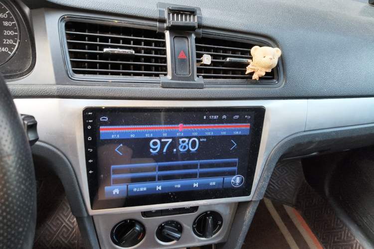 Used Volkswagen Lavida 2013 Revised Classic 1.6L Automatic Fashion Edition