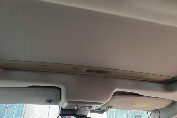 Used Buick Encore 2015 1.4T Automatic Two-Wheel Drive Urban Elite Version
