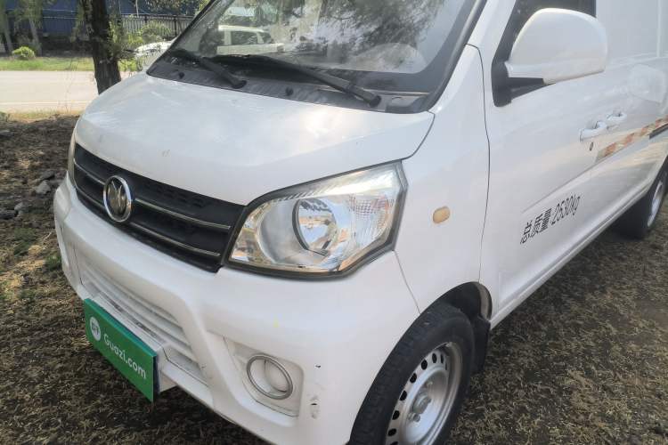 Used Nlmmotor Qiteng M70 2021 1.5L M70L Comfort Edition