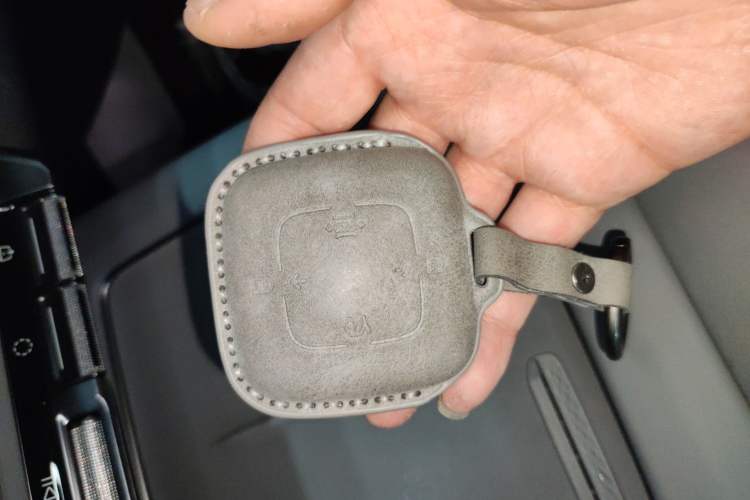 Used Zeekr 7X 2025 100 kWh Long-Range Rear-Wheel Drive with Intelligent Driving Features Interior 1