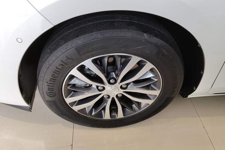 Used Buick GL8 2023 ES Lu Zun Deluxe Model
